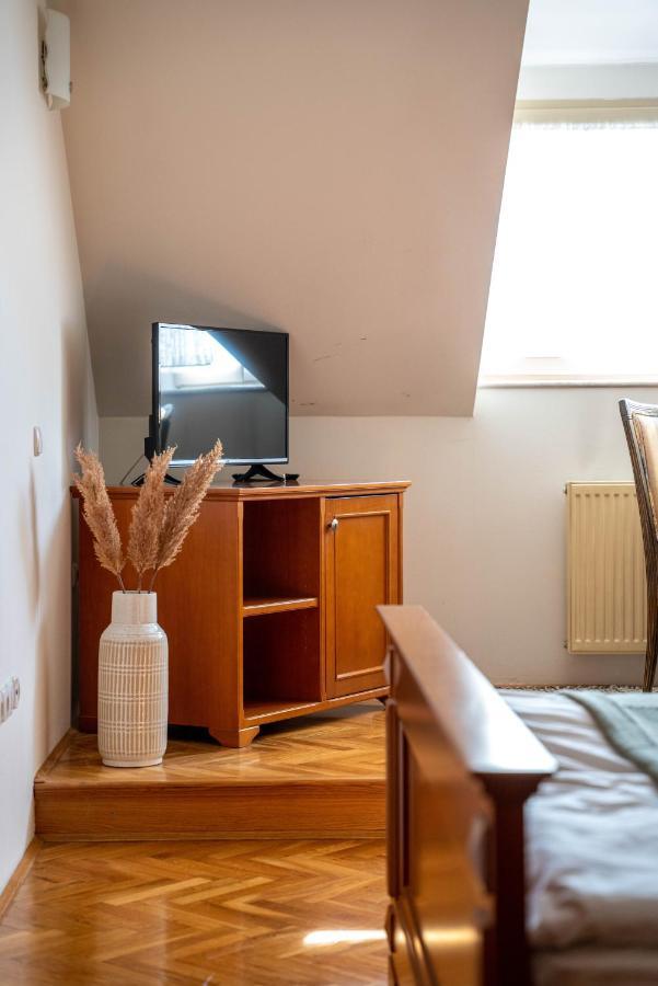 Lagoja B&B Trzin Экстерьер фото